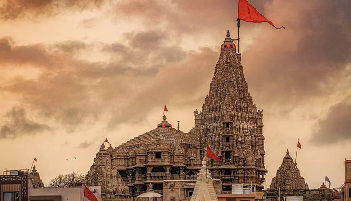 Live Darshan of Shri Dwarkadhish Jagat Mandir, Dwarka